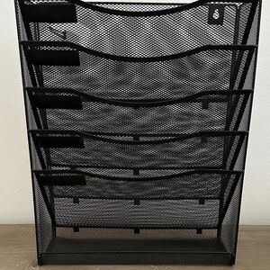 Black Mesh Wall / Desk Organizer